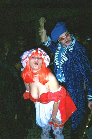 costumes09.jpg