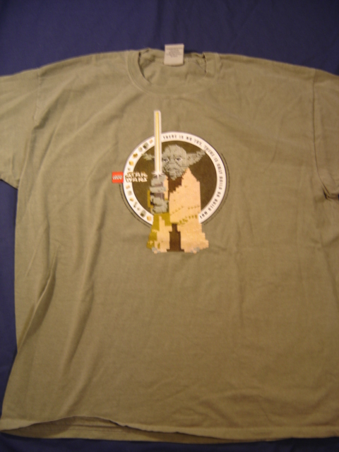 Worlds Largest Lego Yoda Archive T-Shirt Wars Event Green Collectors Olive - Star Building