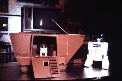 1979 RC Sandcrawler and R2-D2